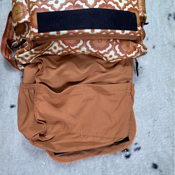 Petunia Pickle Bottom Orange Floral Rio Print White Diaper Bag - Picture 11 of 14